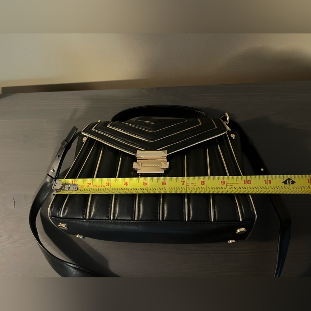 Michael Kors Whitney Quilted Outlined Top handle Satchel - Picture 8 of 12